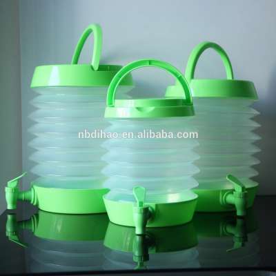 Collapsible Plastic Beverage Dispenser